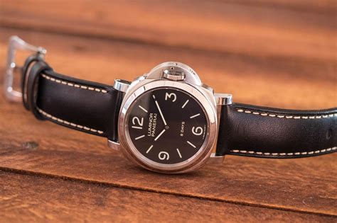 what is panerai acciaio|Panerai 560 price.